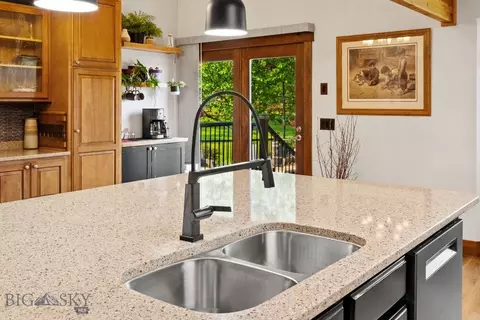 Kitchen - 1306 Robin Ln, Bozeman, MT 59715 photo 6 of 7