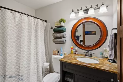 Bath - 1306 Robin Ln, Bozeman, MT 59715 photo 4 of 7