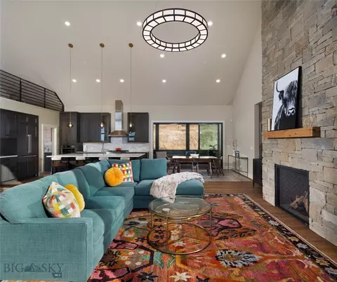 Living - 118 Robert Ct, Bozeman, MT 59718 photo 3 of 5