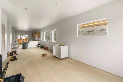 Living - 815 Spaniel Ln, Belgrade, MT 59714 photo 1 of 3