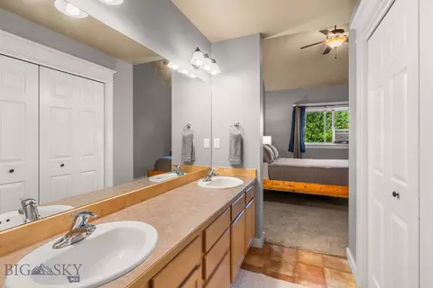 Bath - 1509 Tempest Ct, Bozeman, MT 59718 photo 2 of 6