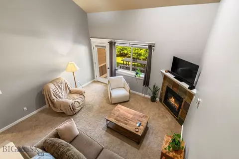 Living - 1509 Tempest Ct, Bozeman, MT 59718 photo 4 of 5