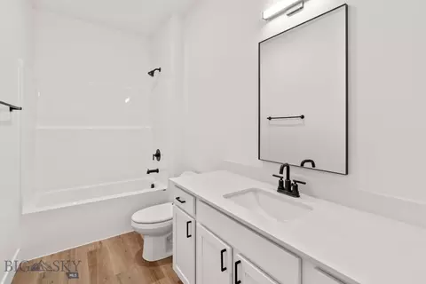Bath - 723 Spaniel Ln, Belgrade, MT 59714 photo 5 of 6