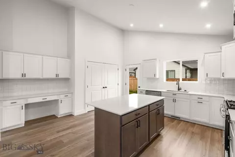 Kitchen - 723 Spaniel Ln, Belgrade, MT 59714 photo 1 of 3