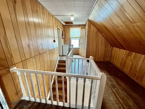 Entry Way - 4 S Atlantic St, Dillon, MT 59725 photo 7 of 7