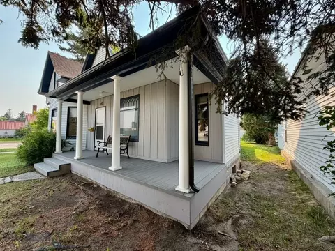 Exterior - 4 S Atlantic St, Dillon, MT 59725 photo 4 of 9
