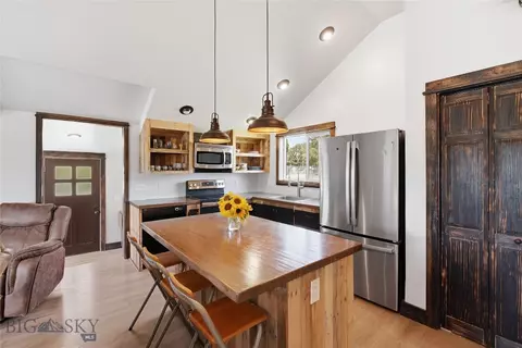 Kitchen - 603 3rd Ave E, Three Forks, MT 59752 photo 3 of 4