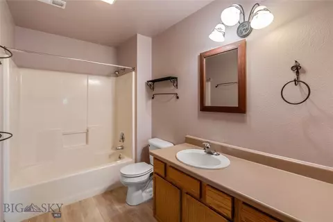 Bath - 3505 Fallon # A, Bozeman, MT 59718 photo 2 of 3
