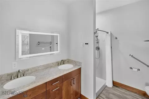 Bath - 428 I St, Townsend, MT 59644 photo 1 of 7