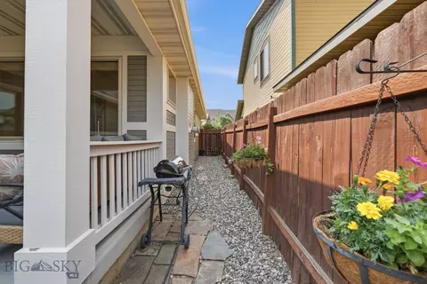 Exterior - 3935 Baxter Ln E, Bozeman, MT 59718 photo 6 of 11