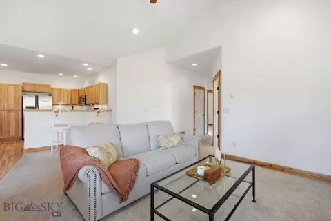 Living - 3935 Baxter Ln E, Bozeman, MT 59718 photo 3 of 4