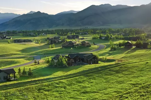 View/Area - 46 Moon Shadow Dr, Bozeman, MT 59715 photo 2 of 4
