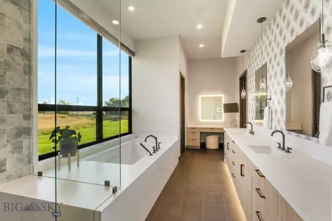 Bath - 683 Cobb Hill Rd, Bozeman, MT 59718 photo 5 of 9