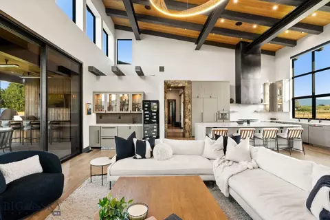 Living - 683 Cobb Hill Rd, Bozeman, MT 59718 photo 4 of 9