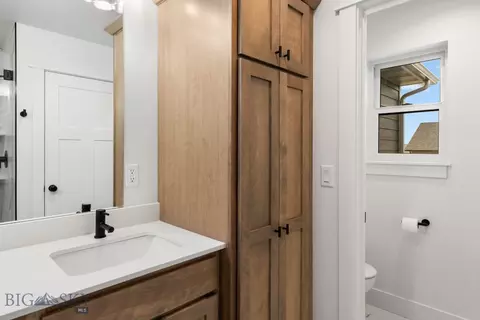 Bath - 100 Bow Perch Ln #B, Bozeman, MT 59718 photo 7 of 9