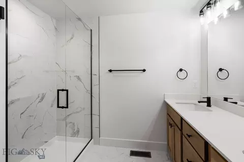 Bath - 100 Bow Perch Ln #B, Bozeman, MT 59718 photo 4 of 9