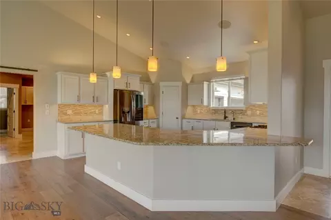 Kitchen - 32 Mint Trl, Bozeman, MT 59718 photo 8 of 9
