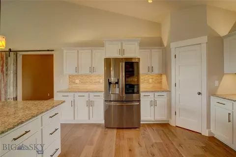 Kitchen - 32 Mint Trl, Bozeman, MT 59718 photo 2 of 9