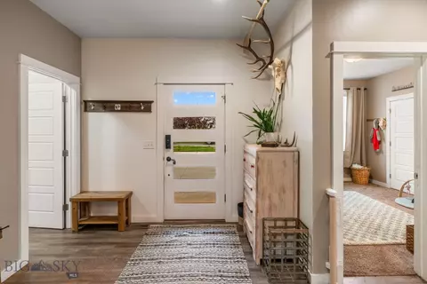 Entry Way - 190 Stewart Loop, Bozeman, MT 59718 photo 3 of 4