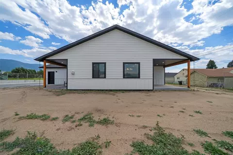 Exterior - 1743 Stuart Ave, Butte, MT 59701 photo 3 of 6