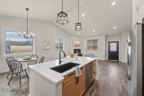 Kitchen - 1743 Stuart Ave, Butte, MT 59701 photo 8 of 8