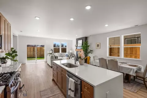 Kitchen - 834 Spaniel Ln, Belgrade, MT 59714 photo 1 of 5