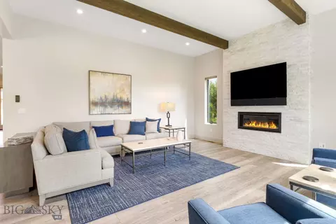 Living - 75 Balmoral Trl, Bozeman, MT 59718 photo 5 of 8