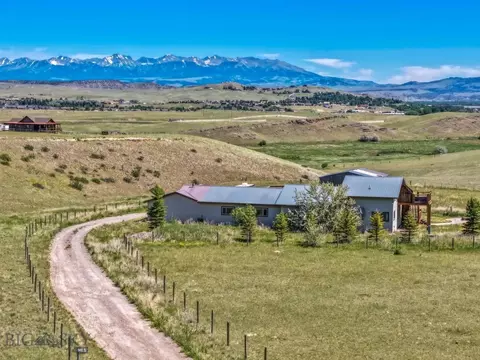 30 Wineglass Loop N, Livingston, MT 59047