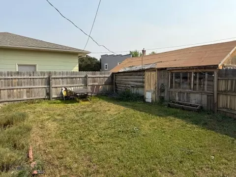 Exterior - 422 E Ctr, Dillon, MT 59725 photo 2 of 4