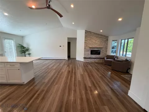 Living - 217 Lillian Way, Bozeman, MT 59718 photo 2 of 3