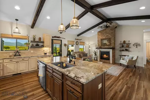 Kitchen - 599 Salmon Fly Dr, Dillon, MT 59725 photo 6 of 7