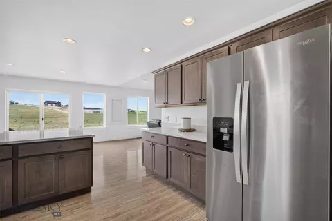 Kitchen - 15 Durango Trl, Three Forks, MT 59752 photo 4 of 5