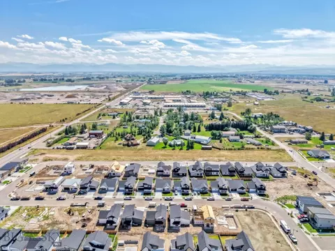 816 Spaniel Ln, Belgrade, MT 59714 photo 2