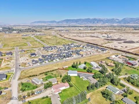 812 Spaniel Ln, Belgrade, MT 59714 photo 4