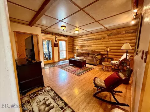 Living - 448 Red Fox Rd, Wise River, MT 59762 photo 2 of 6