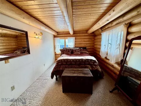 Bedroom - 448 Red Fox Rd, Wise River, MT 59762 photo 11 of 11
