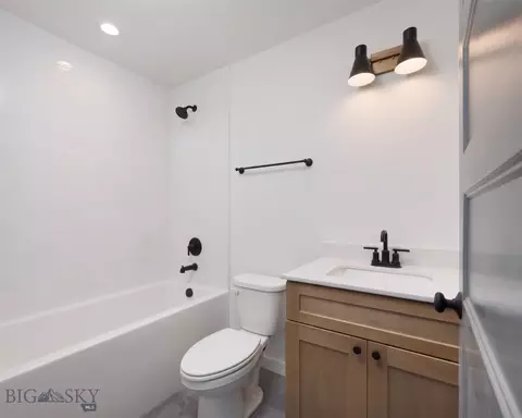 Bath - 845 Accolade Loop, Belgrade, MT 59714 photo 2 of 2