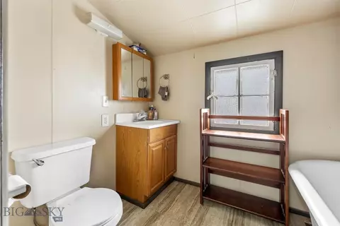 Bath - 34 E Ctr, Walkerville, MT 59701 photo 1 of 3