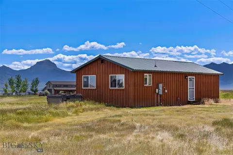 30 Hayfield Loop Trl, Ennis, MT 59729 photo 3