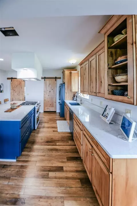 Kitchen - 2409 Carrigan Ln, Dillon, MT 59725 photo 5 of 5