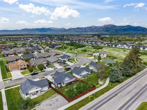 View/Area - 4448 Shadowglen Dr, Bozeman, MT 59718 photo 1 of 2