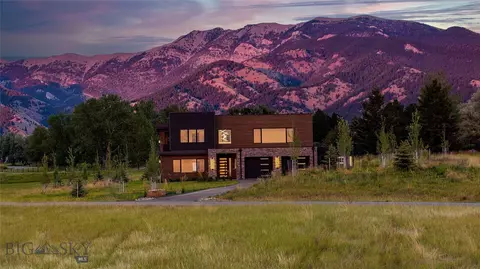 794 Naya Nuki Dr, Bozeman, MT 59715