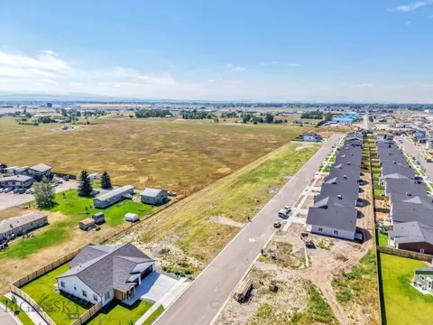 720 Spaniel Ln, Belgrade, MT 59714 photo 3