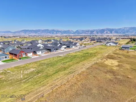 704 Spaniel Ln, Belgrade, MT 59714 photo 8