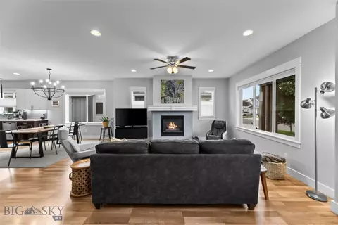 Living - 405 Westgate Ave, Bozeman, MT 59718 photo 3 of 5