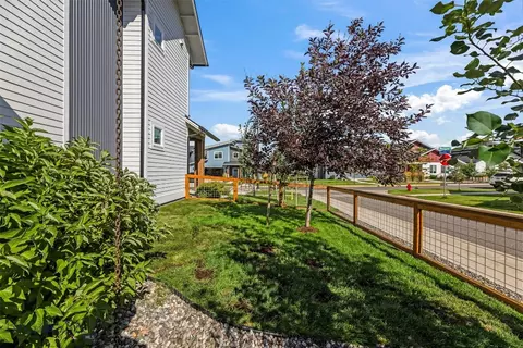 Exterior - 405 Westgate Ave, Bozeman, MT 59718 photo 7 of 14