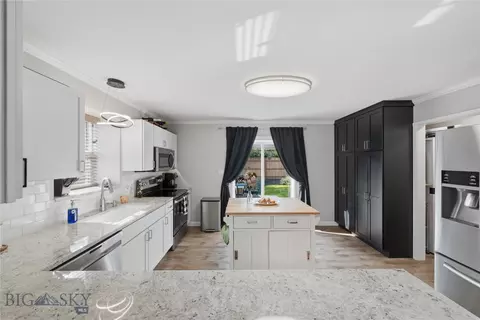 3502 Laredo Dr, Bozeman, MT 59718