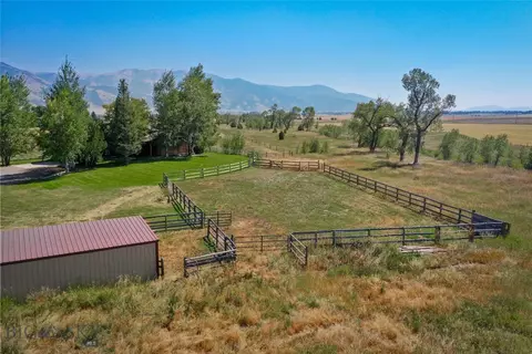 Exterior - 6070 Springhill Rd, Belgrade, MT 59714 photo 9 of 10