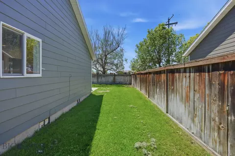 Exterior - 38 E River Rock Rd, Belgrade, MT 59714 photo 3 of 4