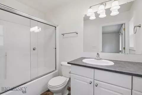 Bath - 38 E River Rock Rd, Belgrade, MT 59714 photo 1 of 1
